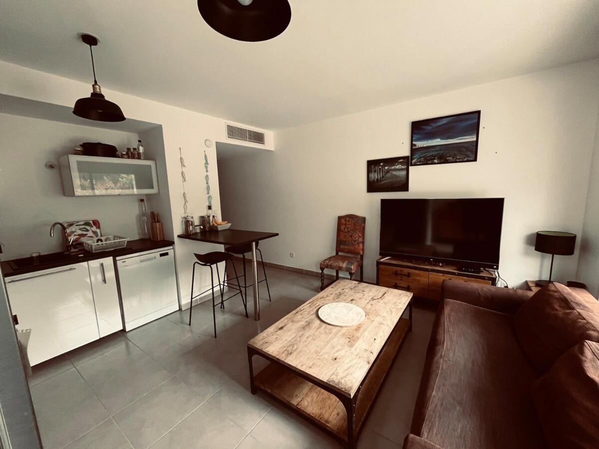 Neuf Apartment Bandol